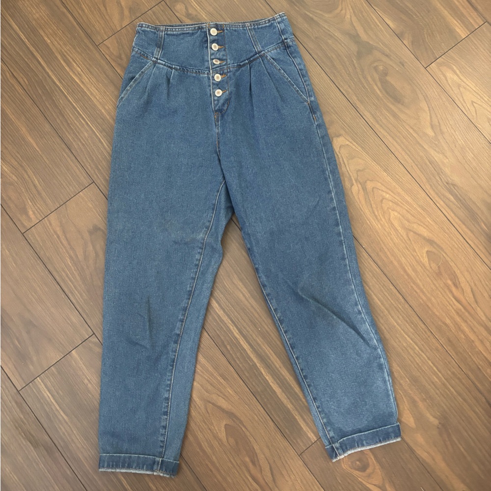 Forever 21 High-Rise Dark Blue Button-Fly Jeans - Picture 3 of 6